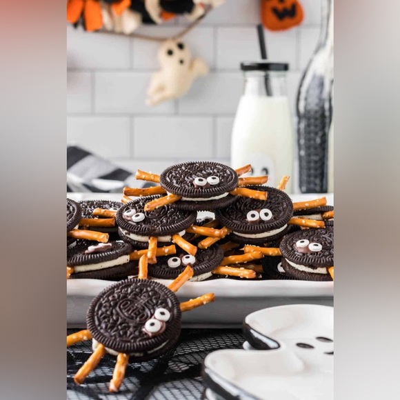 $1 HALLOWEEN NAIL STICKER WRAPS. NEW. $1 WITH ANY $10 ORDER OR MORE - Picture 14 of 16